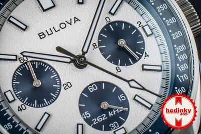 Bulova Lunar Pilot Quartz Chronograph 98K112 (+ curea de schimb)