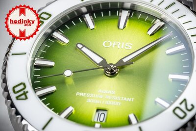 Oris Aquis Date Taste of Summer Automatic 01 733 7787 4137-07 8 22 04PEB