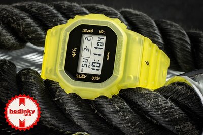 Casio G-Shock Original DWE-5600JB-1A9ER J. Balvin Collaboration (+curea de rezervă și lunetă)