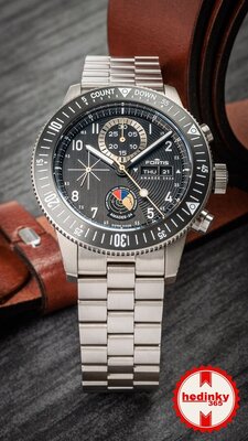 Fortis Novonaut N-42 Automatic Chronograph Amadee-24 F2040016 Limited Edition 100pcs (+ curea de rezervă)